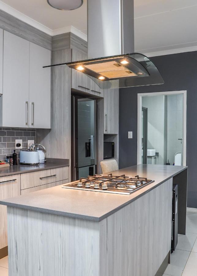 Fumo House Lifestyle Apartments Midrand Exterior foto